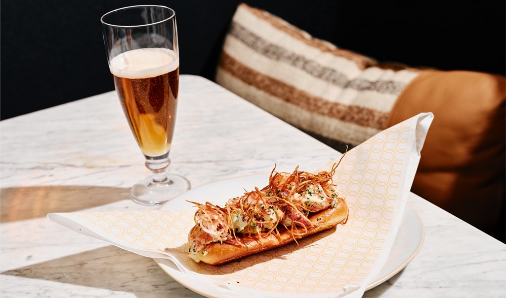 LobsterRoollBeer-min